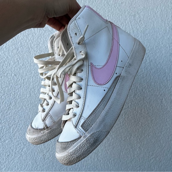 BLAZER MID '77 VINTAGE WHITE PINK FOAM - Picture 1 of 9